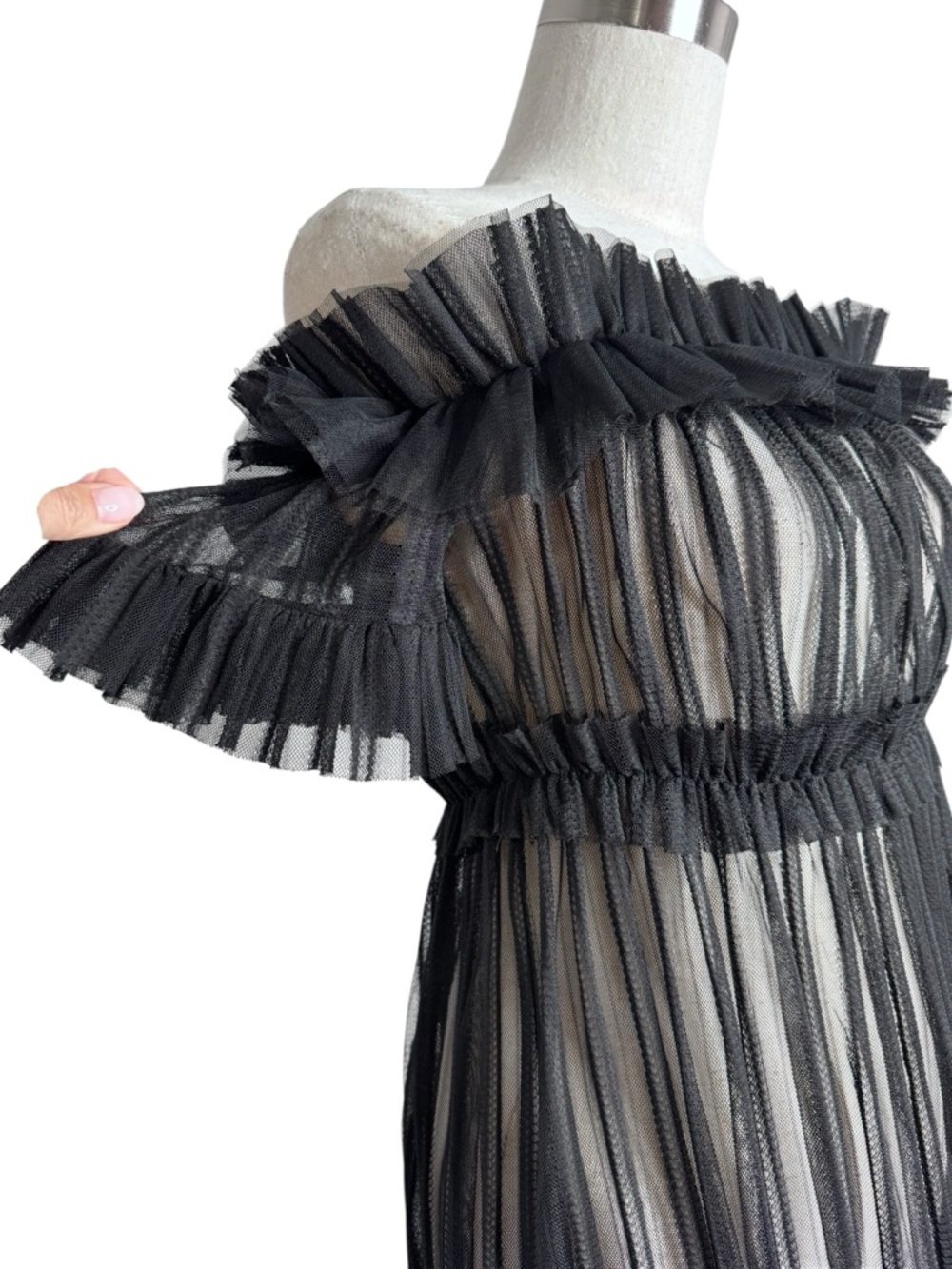 Nichole Lynel Off-Shoulder Black Sheer Ruffle Maxi Dress Coachella Festival NWT - Picture 6 of 9